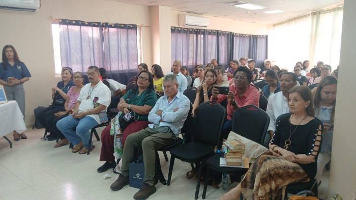 Lectura que une: Tercer encuentro de clubes de lectores despierta pasión en Panamá Oeste