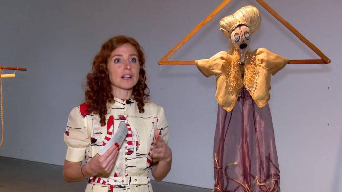 El Museo Reina Sofía presentó este martes ‘Espectros luminosos’, una exposición de media carrera del artista guatemalteco Naufus Ramírez-Figueroa.