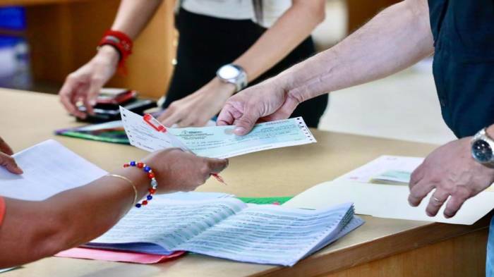 IFARHU | Hoy baja el chenchén de becas