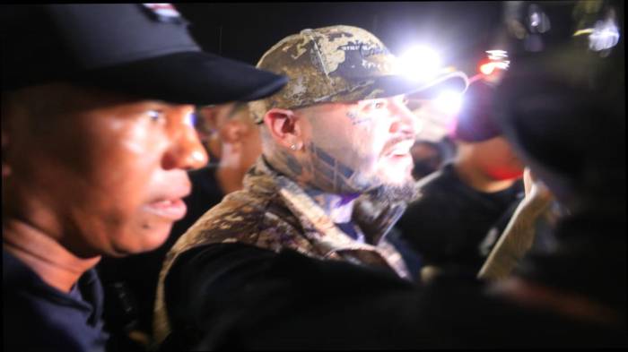 Farruko estremece el Guetto. Ofrece concierto