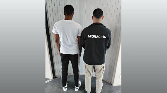 Los tatuajes lo delataron. Ficha del Tren de Aragua quería pasar por Panamá