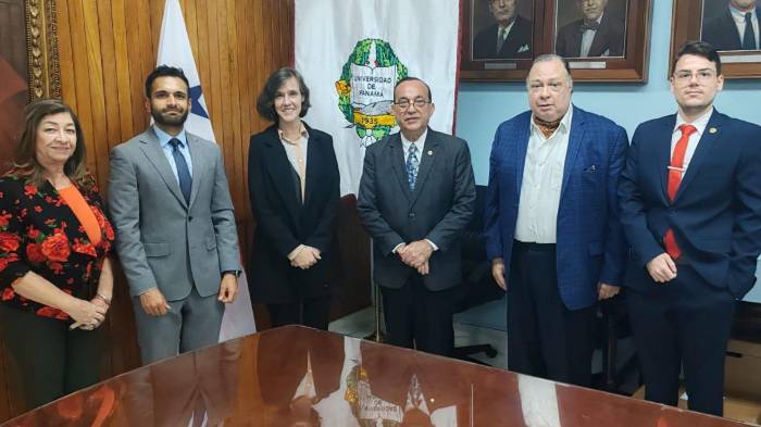 Federación de estudiantes cuestiona reunión del rector con la Embajada de EE. UU.