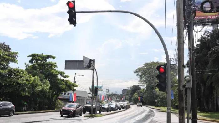 La fase de prueba de las fotomultas se desarrolla desde finales de 2024 y se extenderá hasta el cierre de 2025.