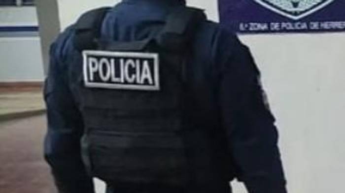 Dos policías son separados de sus cargos. Tienen denuncias de índole sexual