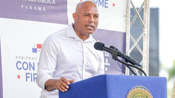 Béisbol: Panameño Mariano Rivera disfruta de Colón