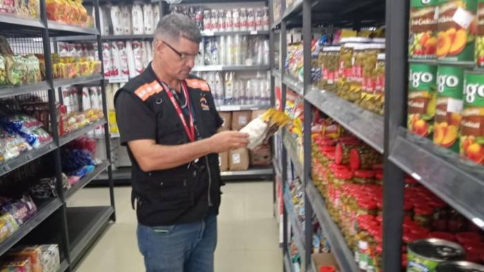 Acodeco en Los Santos descubrió que varios comerciantes estaban incumpliendo las normas de venta y protección al consumidor.