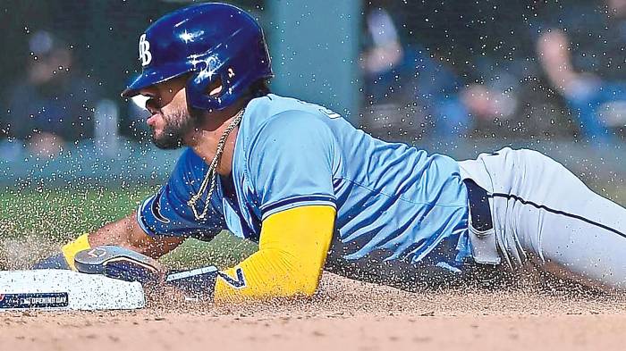 ‘Chema’ da crédito a jugar todas las posiciones