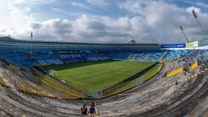 El estadio Cuscatlán fue inaugurado en 1976.