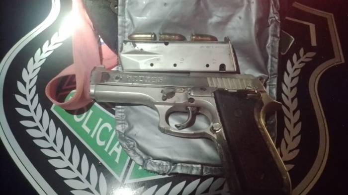 Ladrones armados provocan vuelco en plena vía Centenario