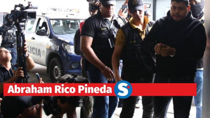 Abraham Rico Pineda fue detenido frente a las oficinas del Sistema Penal Acusatorio en Plaza Ágora.