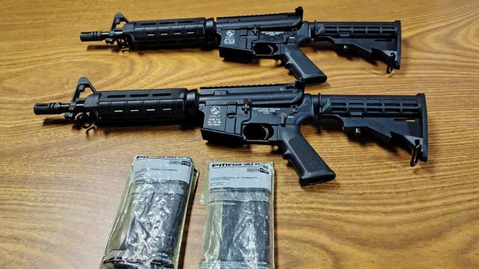 ¡Plomo, plata y poder! Policía decomisa más de 2,000 armas y casi $3 millones en efectivo