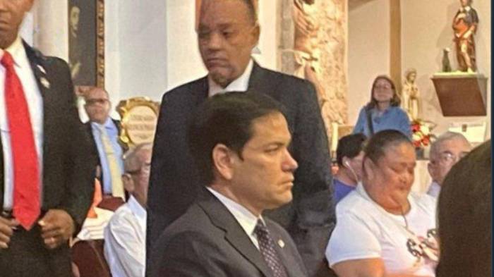 Asistió a misa en la Iglesia de la Merced.