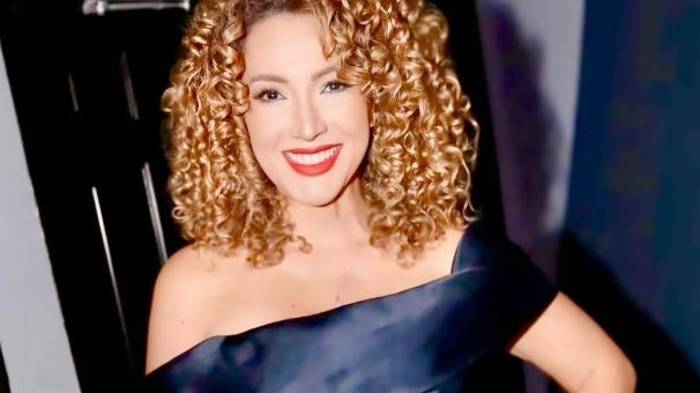 Erika Ender enciende debate sobre letras vulgares en la música