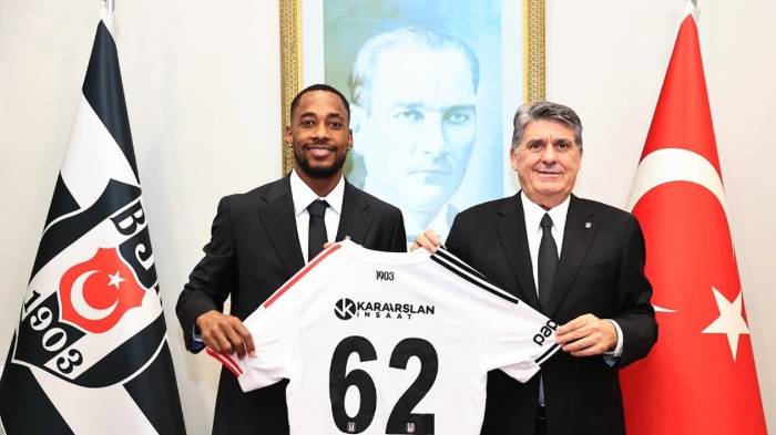 Jugó son su nuevo dorsal, el 62.