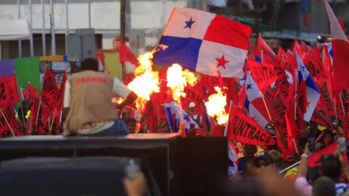 Mitradel presentó el jueves la solicitud para disolver al Suntracs.