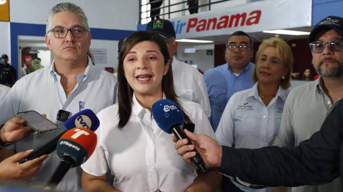 Comisión de Alto Nivel del gobierno se encuentra en Bocas del Toro, en medio de cierres y paralización.