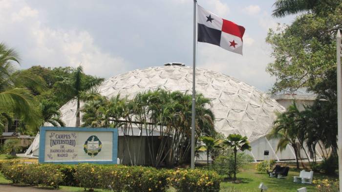 El Domo de la Universidad de Panamá, símbolo de autonomía y resistencia, fue testigo del rechazo unánime al asedio policial del 29 de abril.