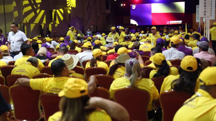 Elecciones en el Panameñismo: Jorge Herrera promete unidad y Carlos Raúl Piad exige cambio