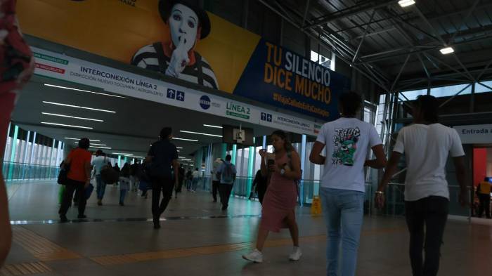 Los usuarios no ven con buenos ojos un posible aumento en el pasaje del Metro de Panamá.