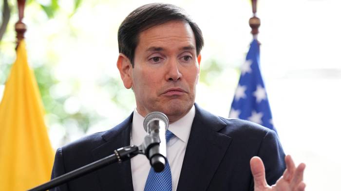 La visita de Rubio a Ecuador ocurre dos días después de que fuerzas estadounidenses informaran sobre la destrucción de una lancha en el Caribe presuntamente utilizada para el tráfico de drogas por una banda de Venezuela.