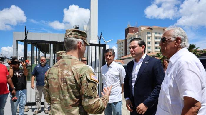 El embajador de EE.UU., Kevin Cabrera.