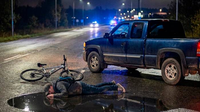 Las autoridades del tránsito investigan las causas de este fatal accidente vial
