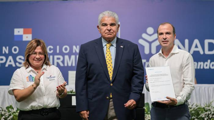 El Plan de Transformación Integral del INADEH modernizará la infraestructura educativa y ampliará la oferta de formación técnica para más de 21 mil personas al año.