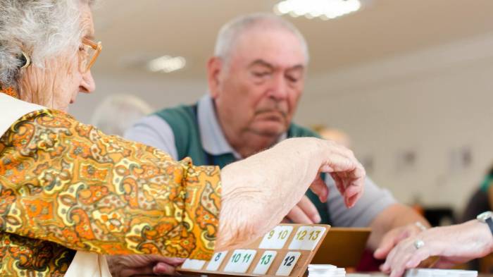 Para las personas mayores, el juego va más allá de la diversión.