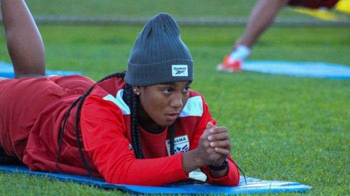 Selección femenina ya entrena en Australia