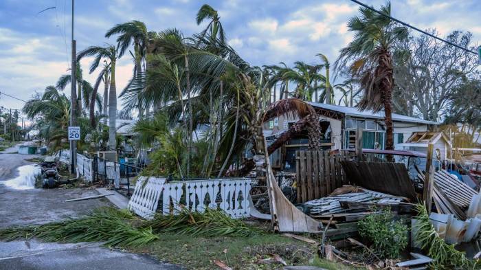 La destrucción y el luto que dejó Milton en su paso por Florida