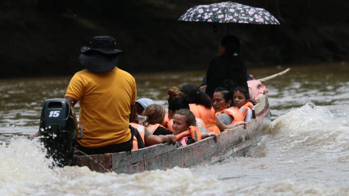 Migrantes siguen llegando a Panamá