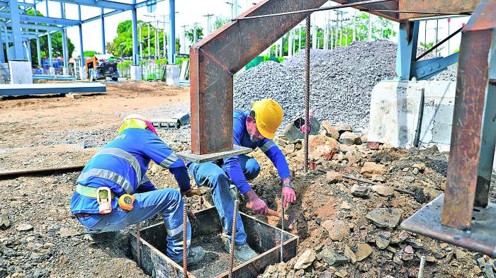 Los talleres llevan un porcentaje de avance de entre el 10 y el 30%.