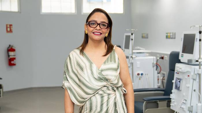 Ana Milena Herrera, directora de Operaciones del Consorcio Damos Vida DaVita Sintec, destacó la importancia de fortalecer el acceso a tratamientos para pacientes renales.