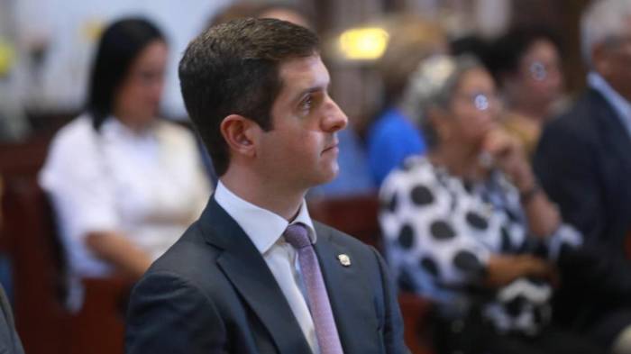 El vicecanciller Carlos Hoyos destacó que recordar la masacre fortalece la reconciliación nacional.