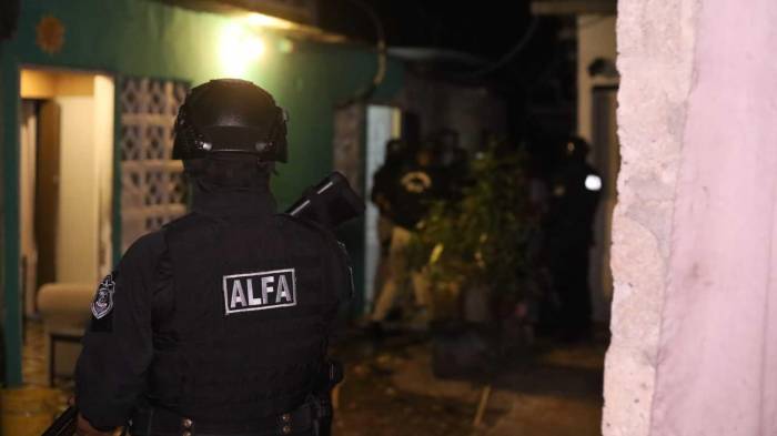 Unidades de la DIJ y fiscales del Ministerio Público participaron en los allanamientos de la Operación Fraudcar.