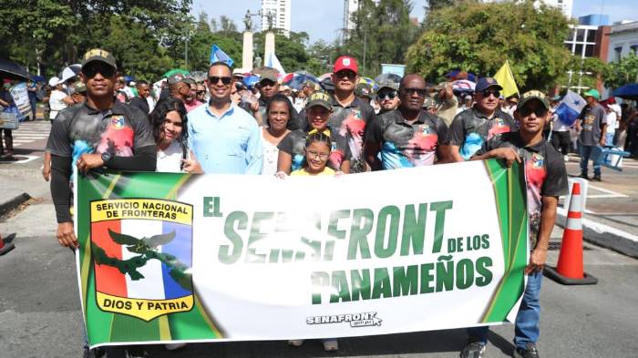 Panameños caminan por la paz, la vida y la familia
