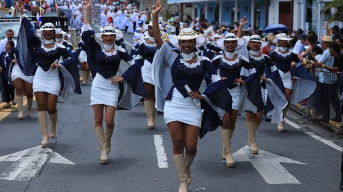 Bajo el sol y la lluvia, Panamá celebró.