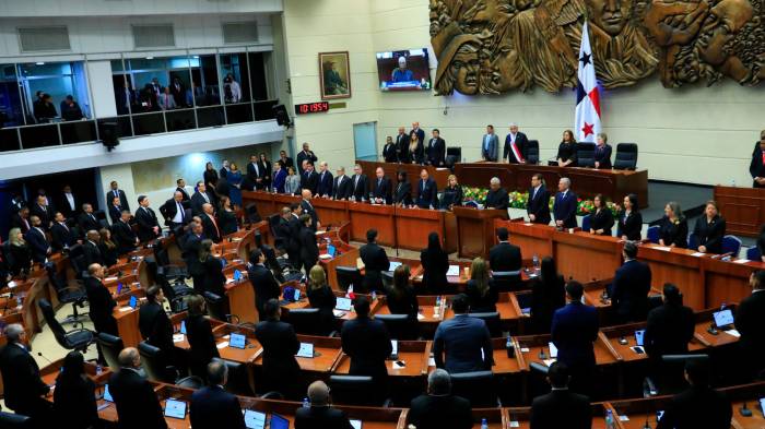 Mulino hablo en la Asamblea Nacional sobre los avances de su gobierno y perspectivas para este año.