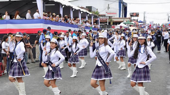 ¡La Chorrera vibra de orgullo! Celebran 204 años de independencia con desfile y homenajes