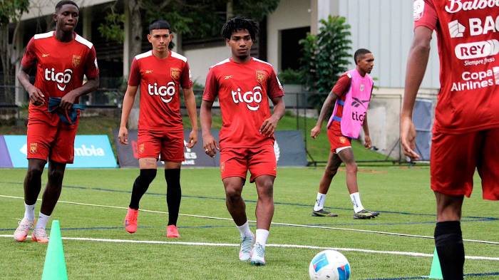 “Colombia será un buen examen para el grupo”: Dely