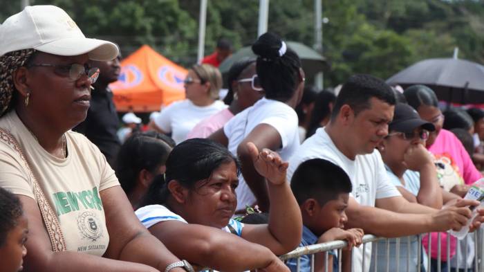 El público disfrutó del desfile patrio.
