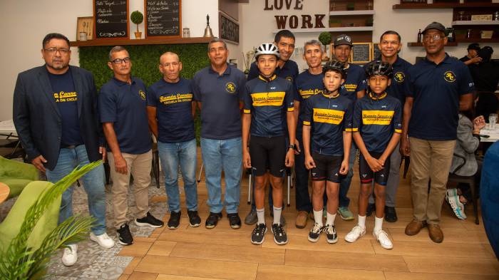 Iniciativa honra el legado del ciclismo.