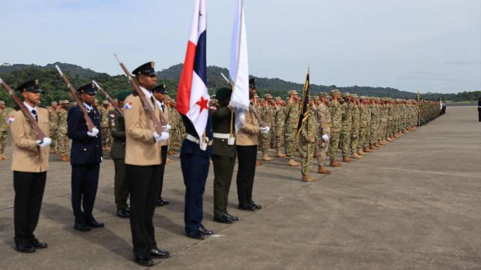 Se juramentaron 512 nuevos agentes de la Fuerza Pública