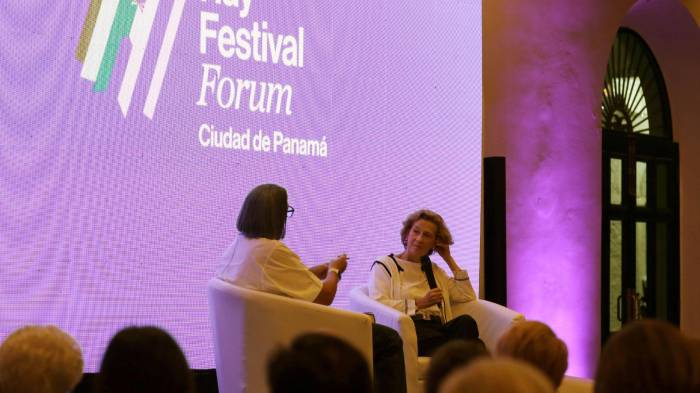 Julia Navarro es autora de libros de ficción como El niño que perdió la guerra y Dime quién soy.