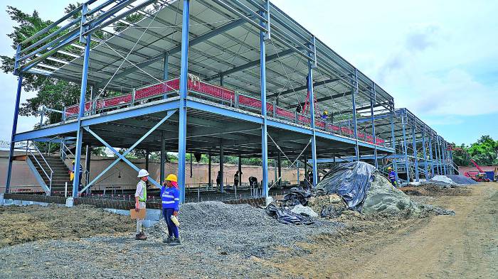 Actualmente se realiza la construcción de 4 talleres especializados.