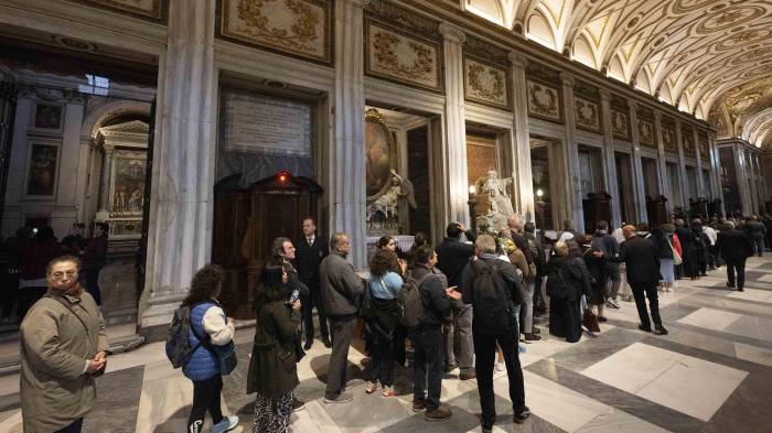 Vista de la tumba del papa Francisco.