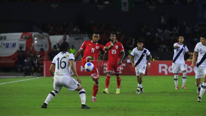 Los panameños no pudieron mandar en su casa.