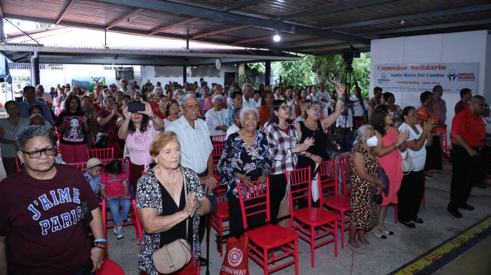 Durante la Jornada Mundial de los Pobres, el arzobispo José Domingo Ulloa instó a los fieles a mirar con compasión a quienes viven en situación de pobreza y exclusión.