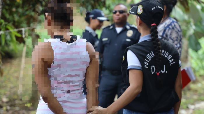 Allanan casas y detienen a nueve por privación de libertad en Panamá Oeste