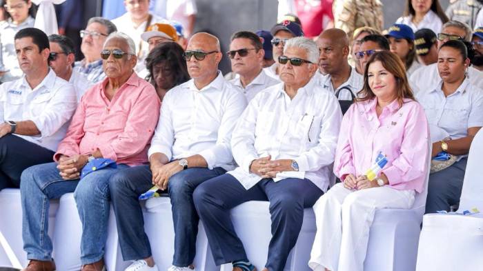 Béisbol: Panameño Mariano Rivera disfruta de Colón